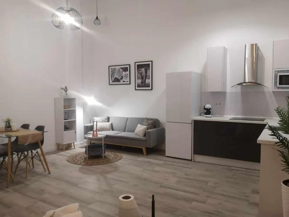 Apartment La Victoria Suites Malaga